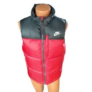 Nike Boys Puffer Vest Size XL 18 20 Winter Red Gray Full Zip Warm Pockets